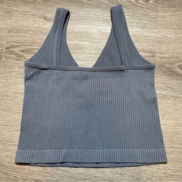 Aura Ribbed V Neck Tank Top Small Stretchy Sleeveless - Picture 2 of 5